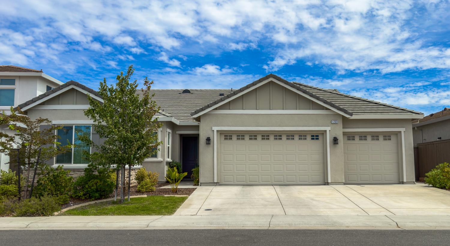 1233 Buck Ridge Rocklin, CA 95765 - Photo 3 of 25 Gallery Image 3