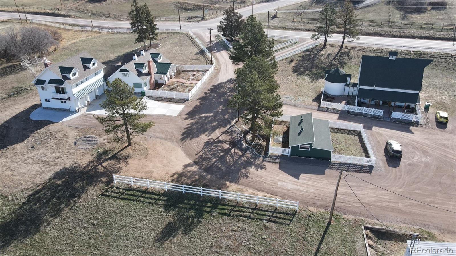 2073 South Perry Park Road Sedalia, CO 80135 - Photo 3 of 40 a view of entryway and hall