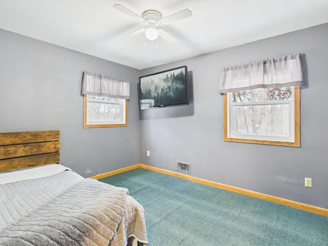 $425,000 | 6858 East Viking Boulevard, Wyoming, MN 55092