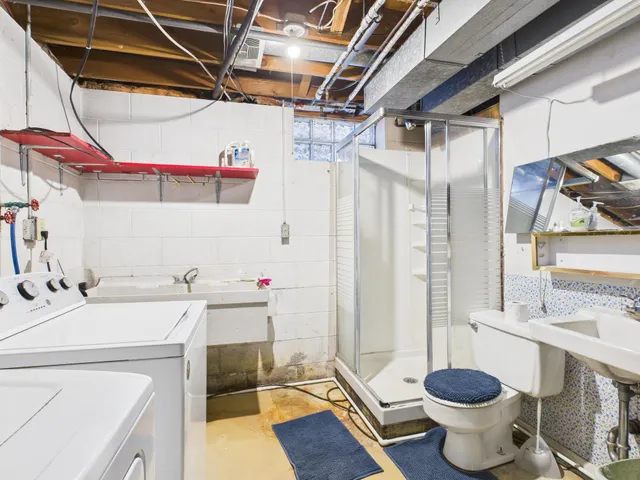 $425,000 | 6858 East Viking Boulevard, Wyoming, MN 55092