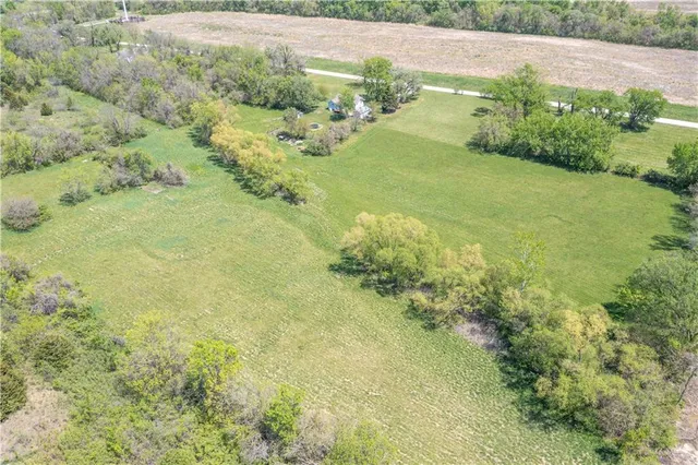 $2,672,000 | 1748 North 118th Street, Kansas City, KS 66109