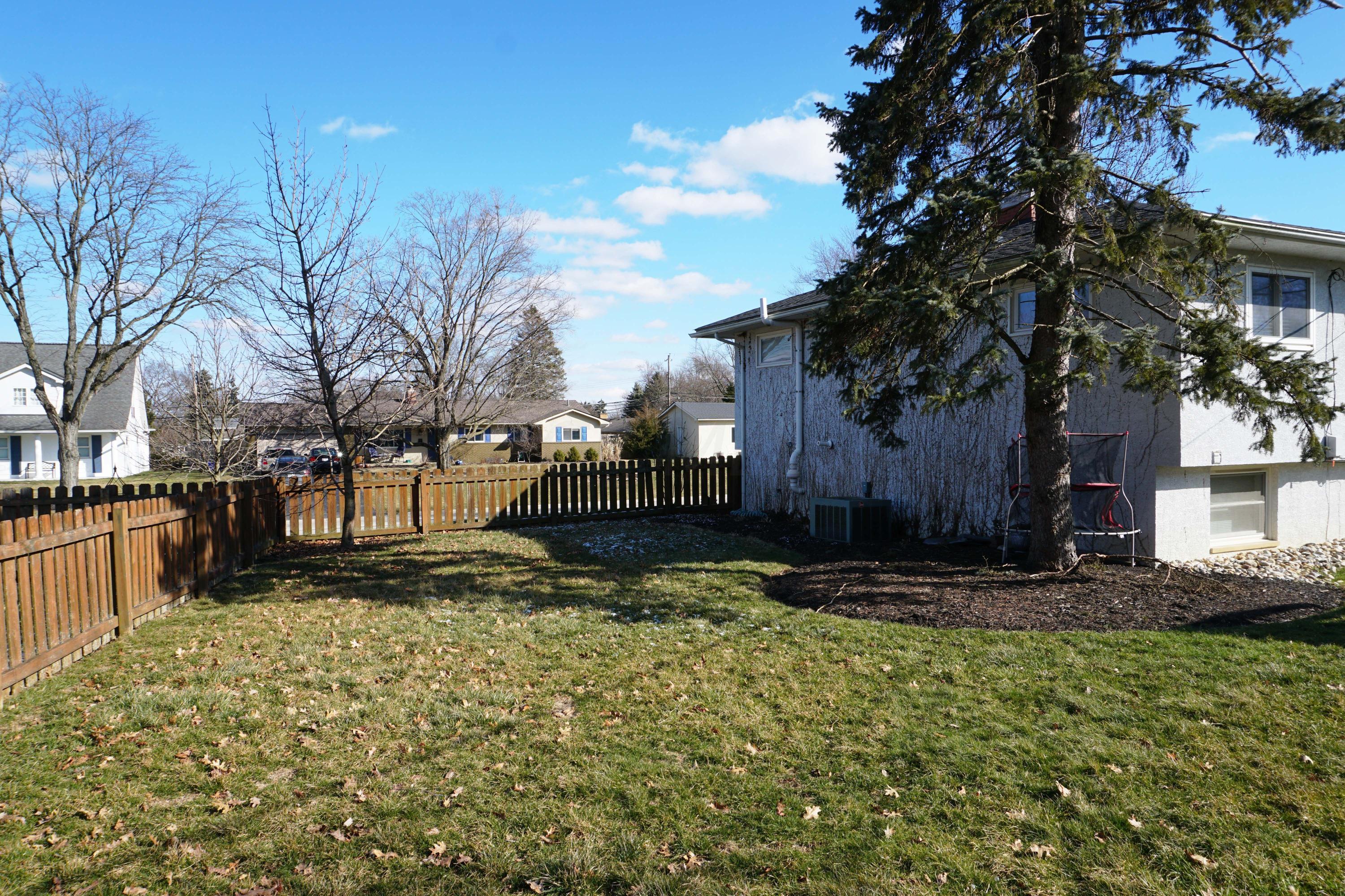 3165 North Star Road Columbus, OH 43221 - Photo 25 of 27