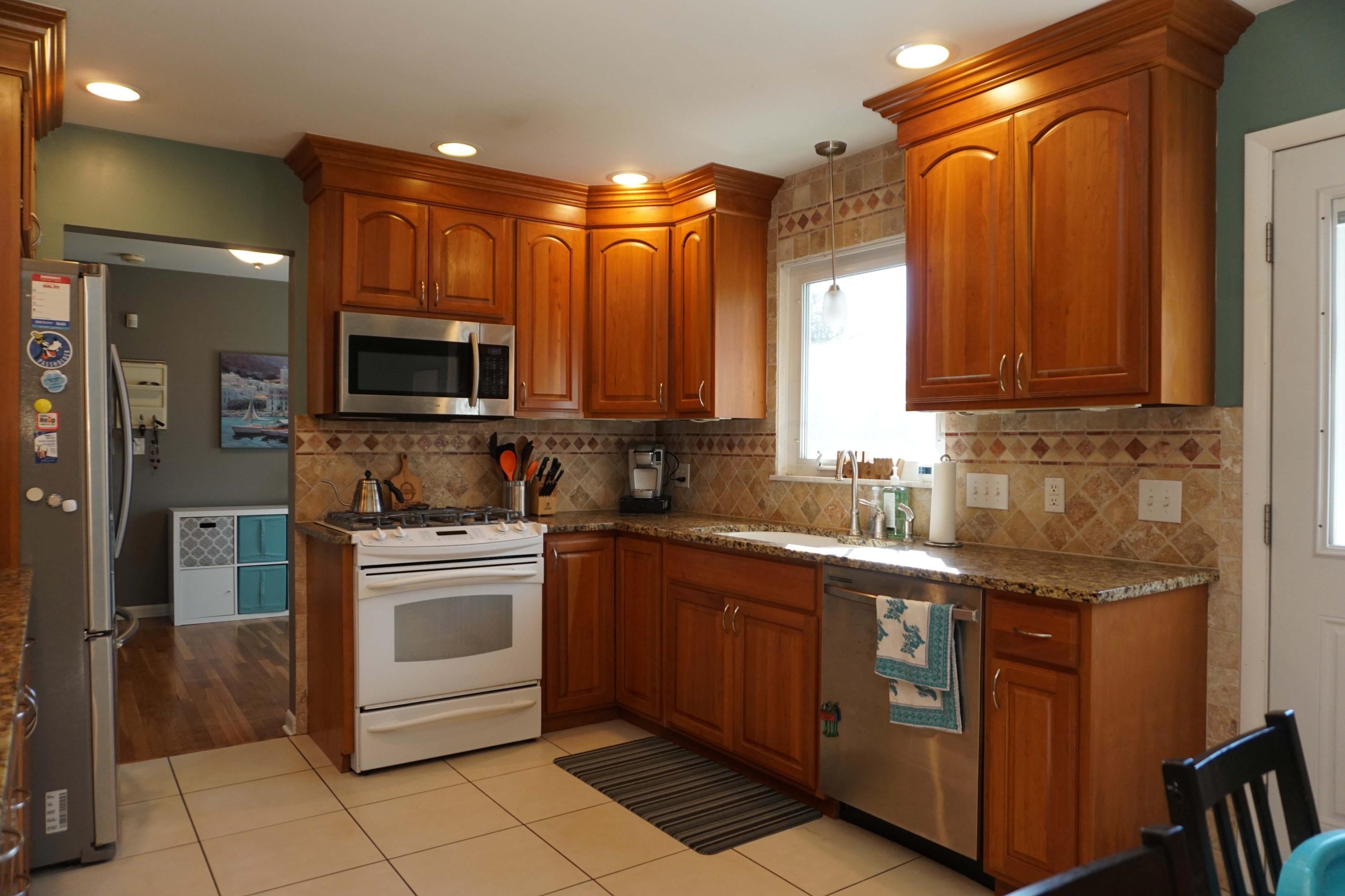 3165 North Star Road Columbus, OH 43221 - Photo 7 of 27