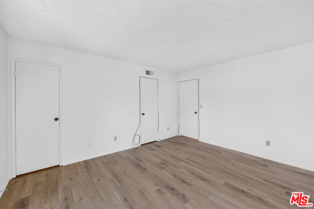 19221 Sherman Way, Unit 40 Reseda, CA 91335 - Photo 12 of 39