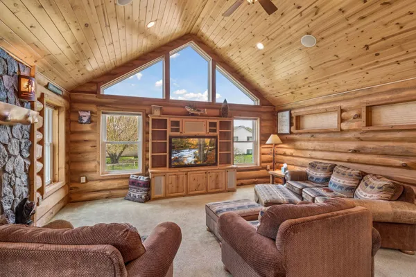 $489,900 | 705 Leon Street, Jordan, MN 55352