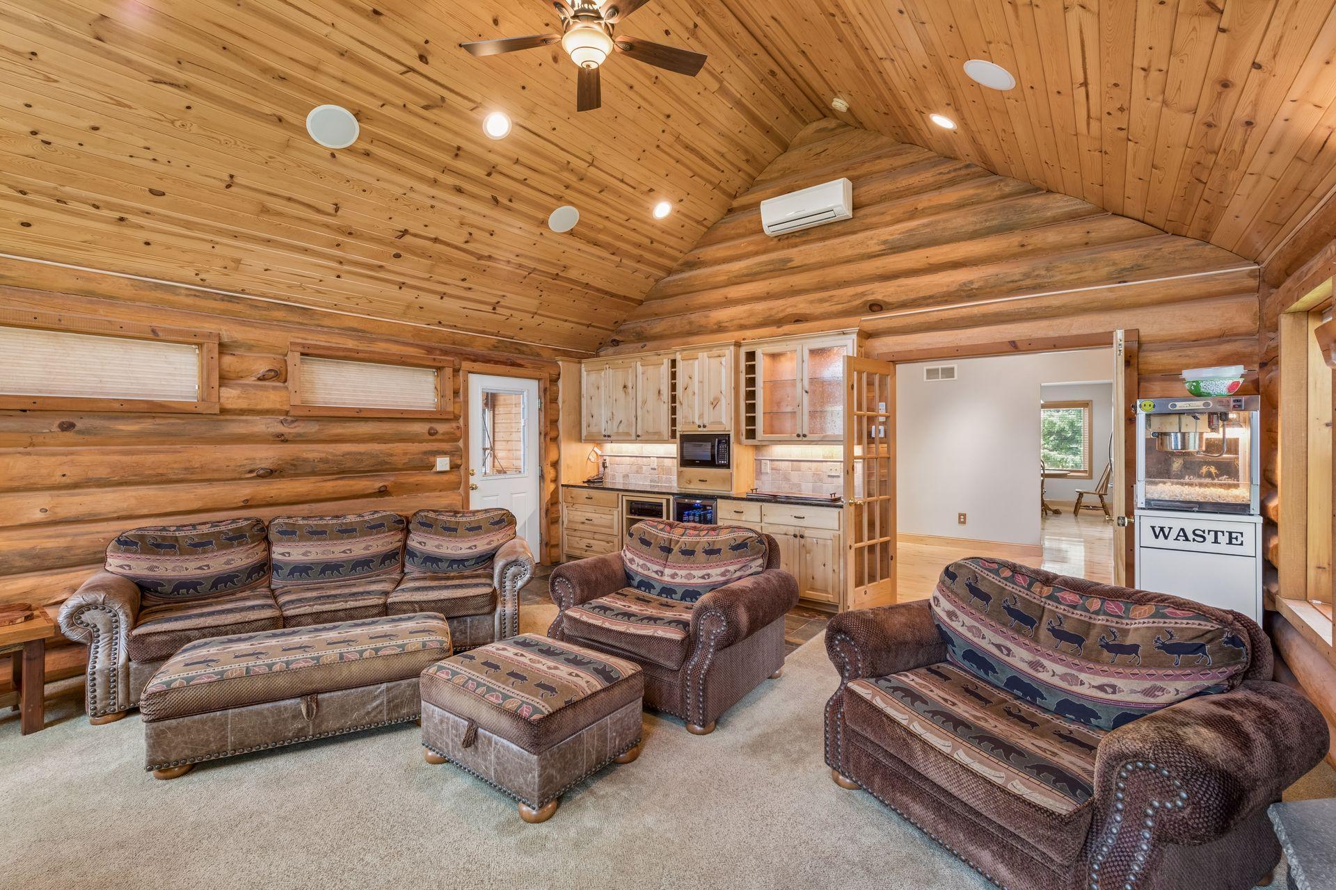 705 Leon Street Jordan, MN 55352 - Photo 4 of 59