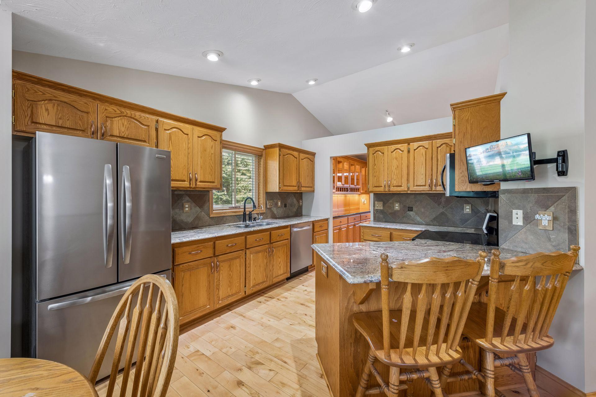 705 Leon Street Jordan, MN 55352 - Photo 9 of 59