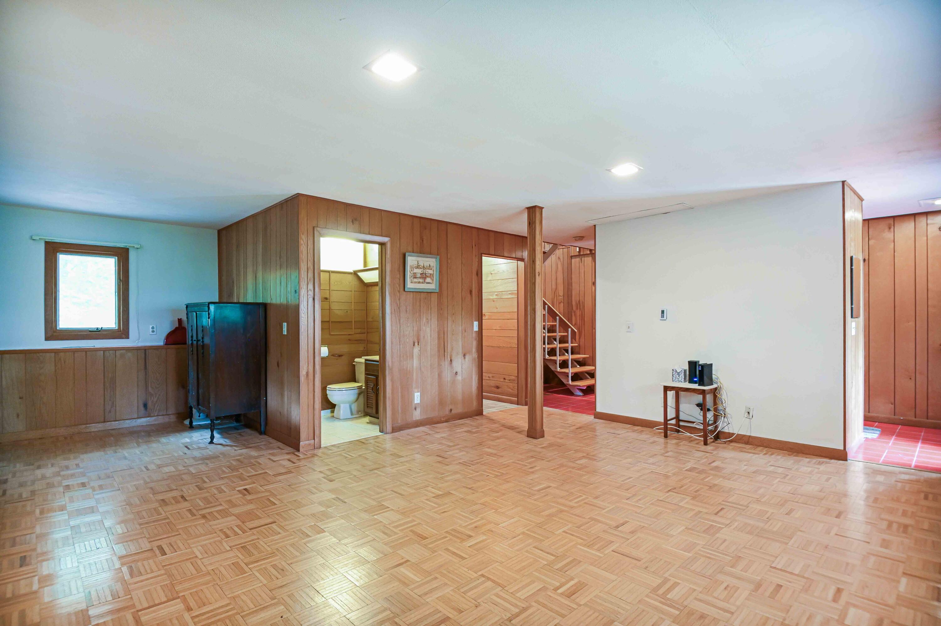 28 Ossipee Road York, ME 03902 - Photo 37 of 66 37