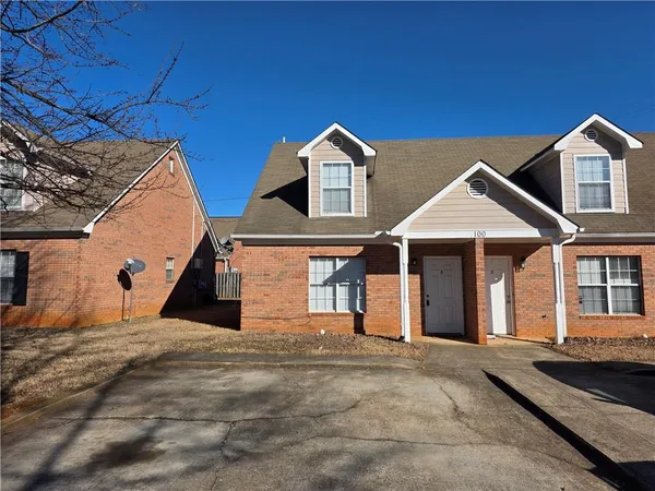 $1,300 | 100 Rosehip Lane, Acworth, GA 30101