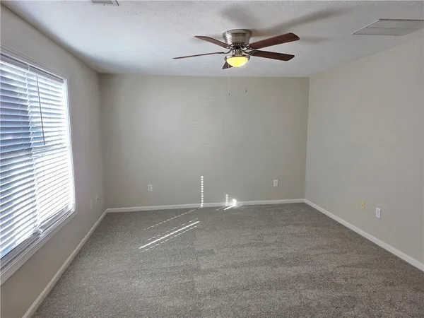 $1,300 | 100 Rosehip Lane, Acworth, GA 30101