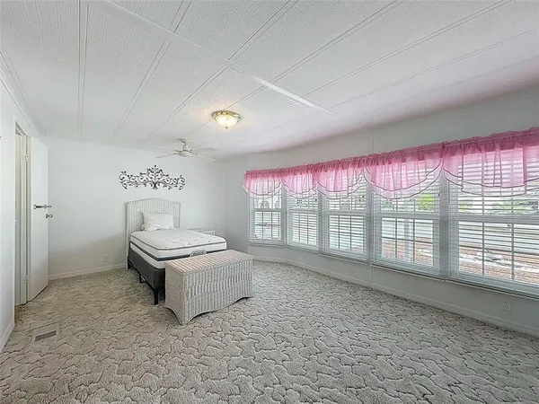 $199,900 | 14456 Brookridge Boulevard, Brooksville, FL 34613