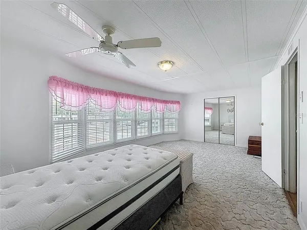 $199,900 | 14456 Brookridge Boulevard, Brooksville, FL 34613