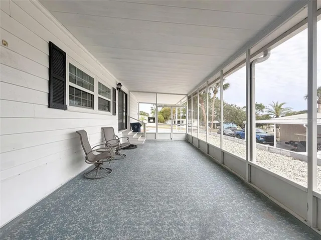 a view of a storage & utility room with washer and dryer