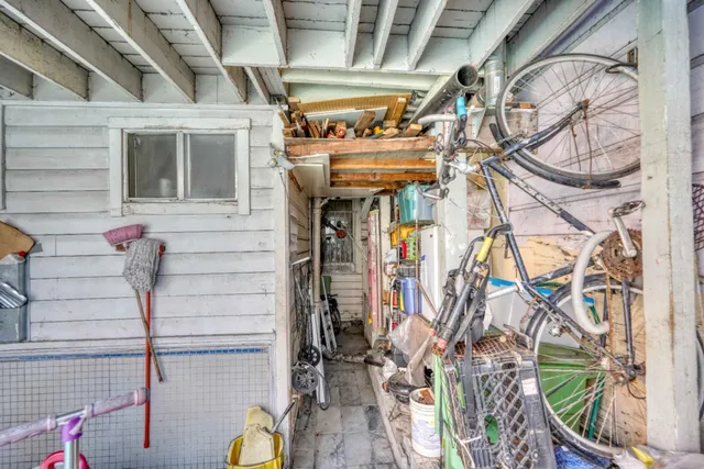 a view of a car park in front of house
