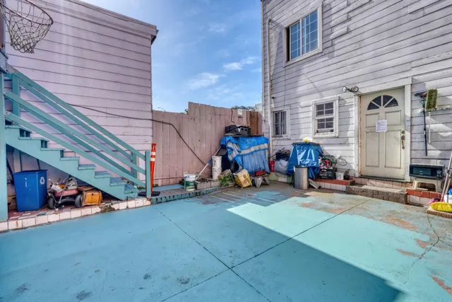 $1,199,000 | 1887 Oakdale Avenue, San Francisco, CA 94124