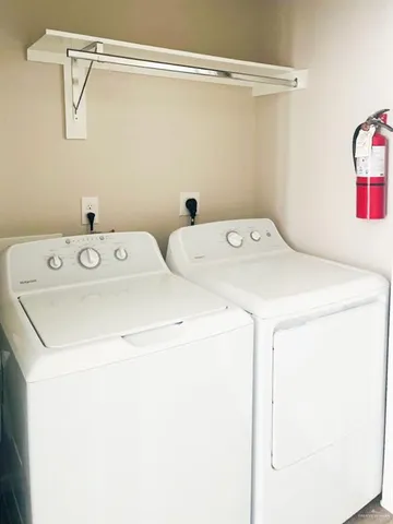 $985 | 1309 Shavano Drive, Unit 1, Edinburg, TX 78541