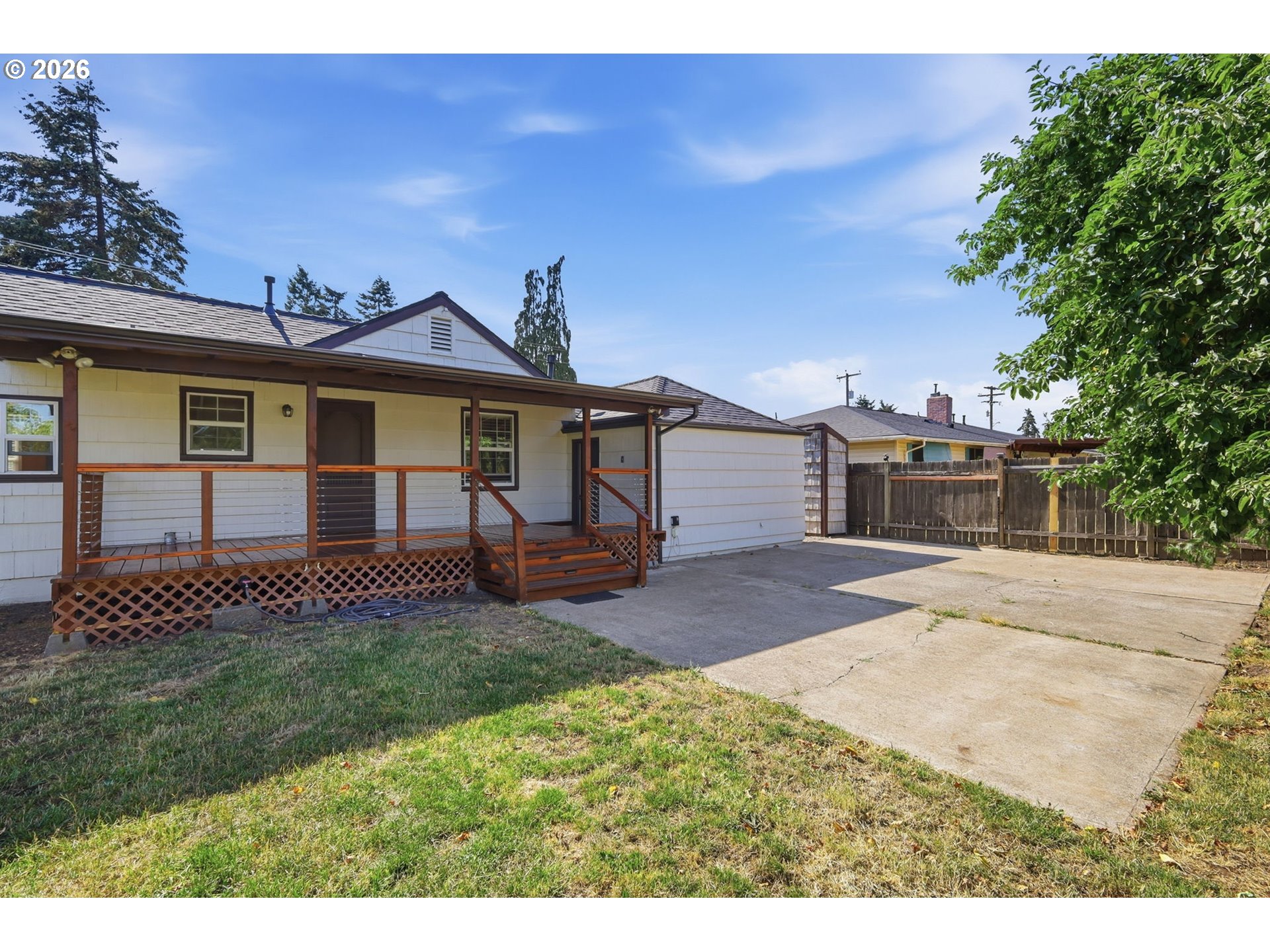2063 2nd Street Springfield, OR 97477 - Photo 38 of 45