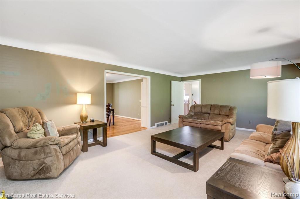 768 Trombley Road Grosse Pointe Park, MI 48230 - Photo 23 of 42
