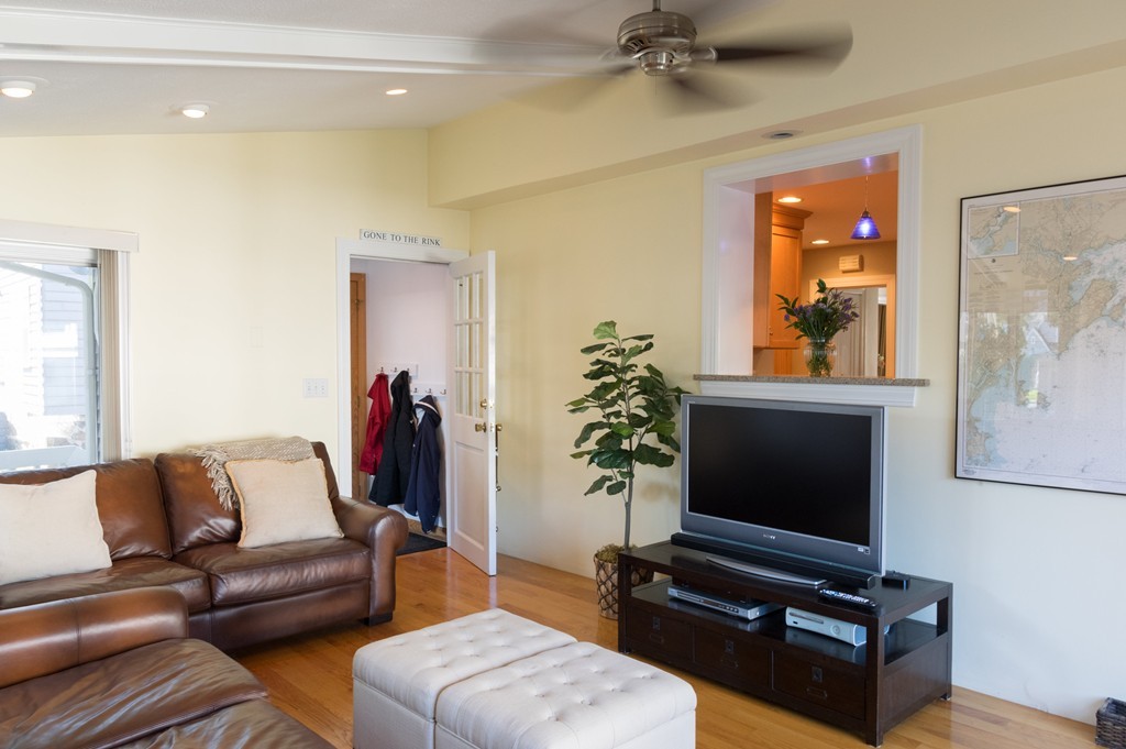 20 Columbia Road Marblehead, MA 01945 - Photo 7 of 19 a living room with furniture and a flat screen tv