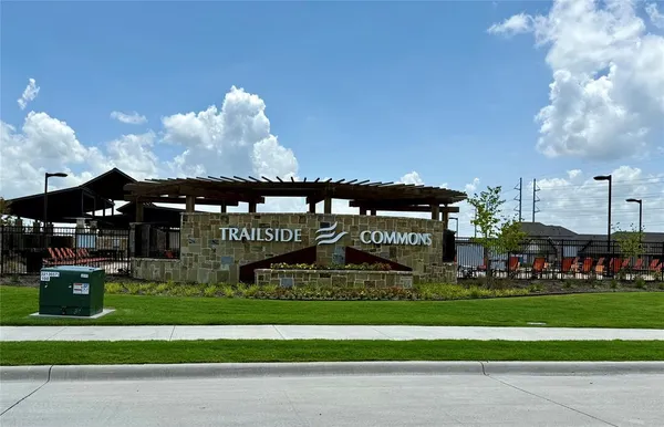 a view of a big yard