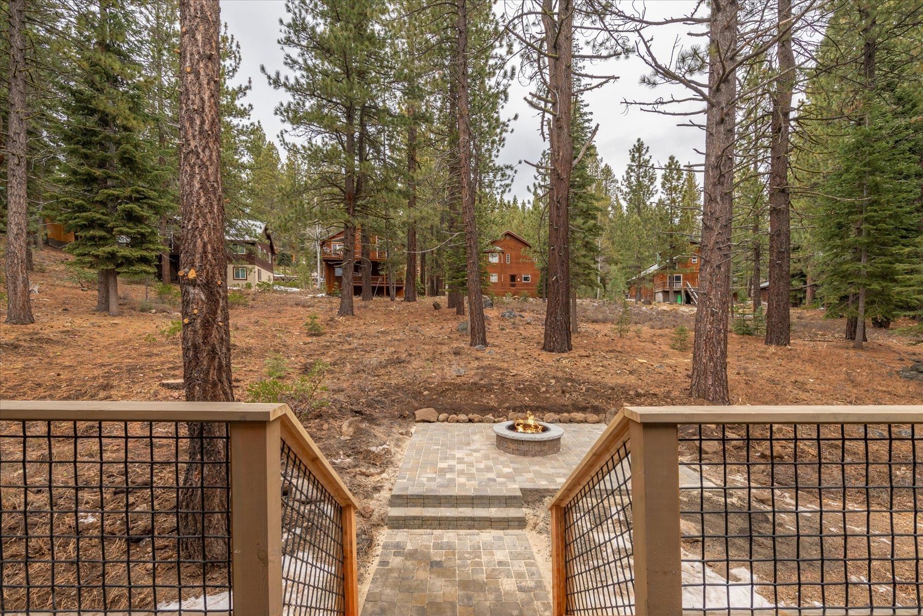 11697 Bennett Flat Road Truckee, CA 96161 - Photo 7 of 21 Gallery Image 7