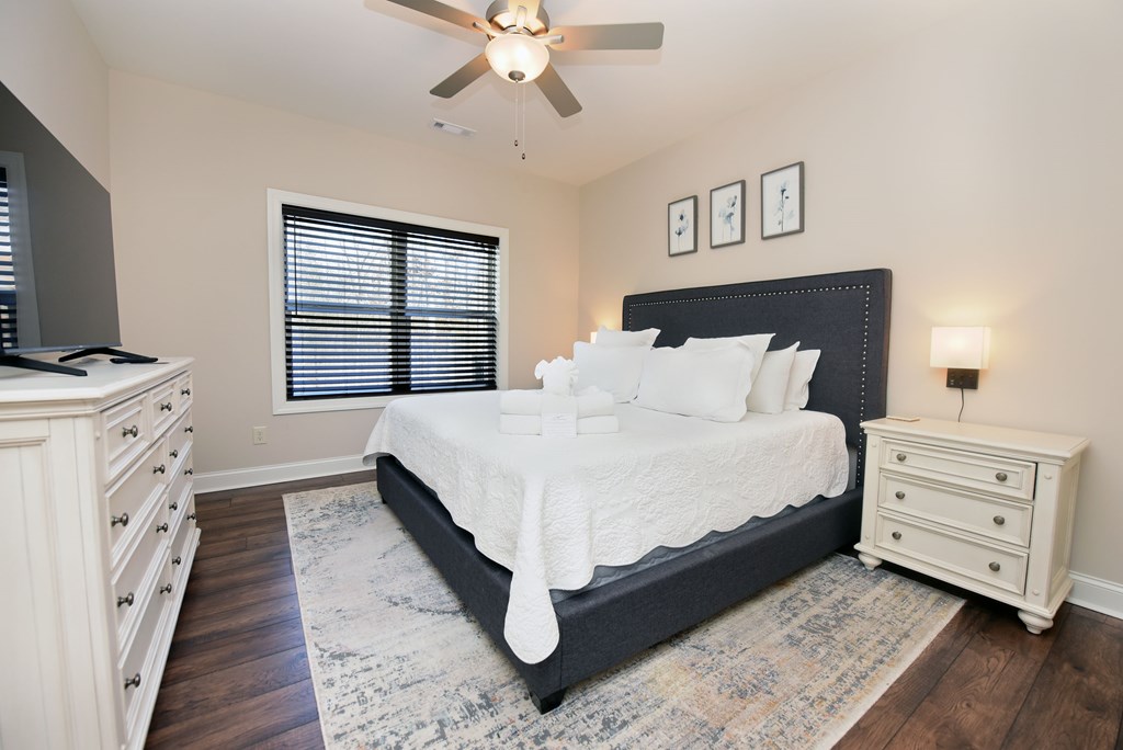 1008 Ridge Drive Morganton, GA 30560 - Photo 15 of 54 a bedroom with a bed and a window