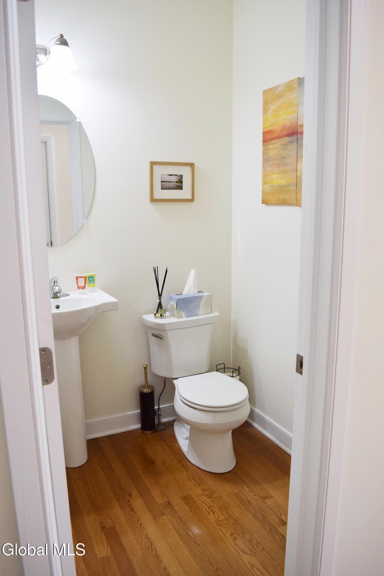905 Ridgeview Circle Schodack, NY 12033 - Photo 36 of 61 Half Bath