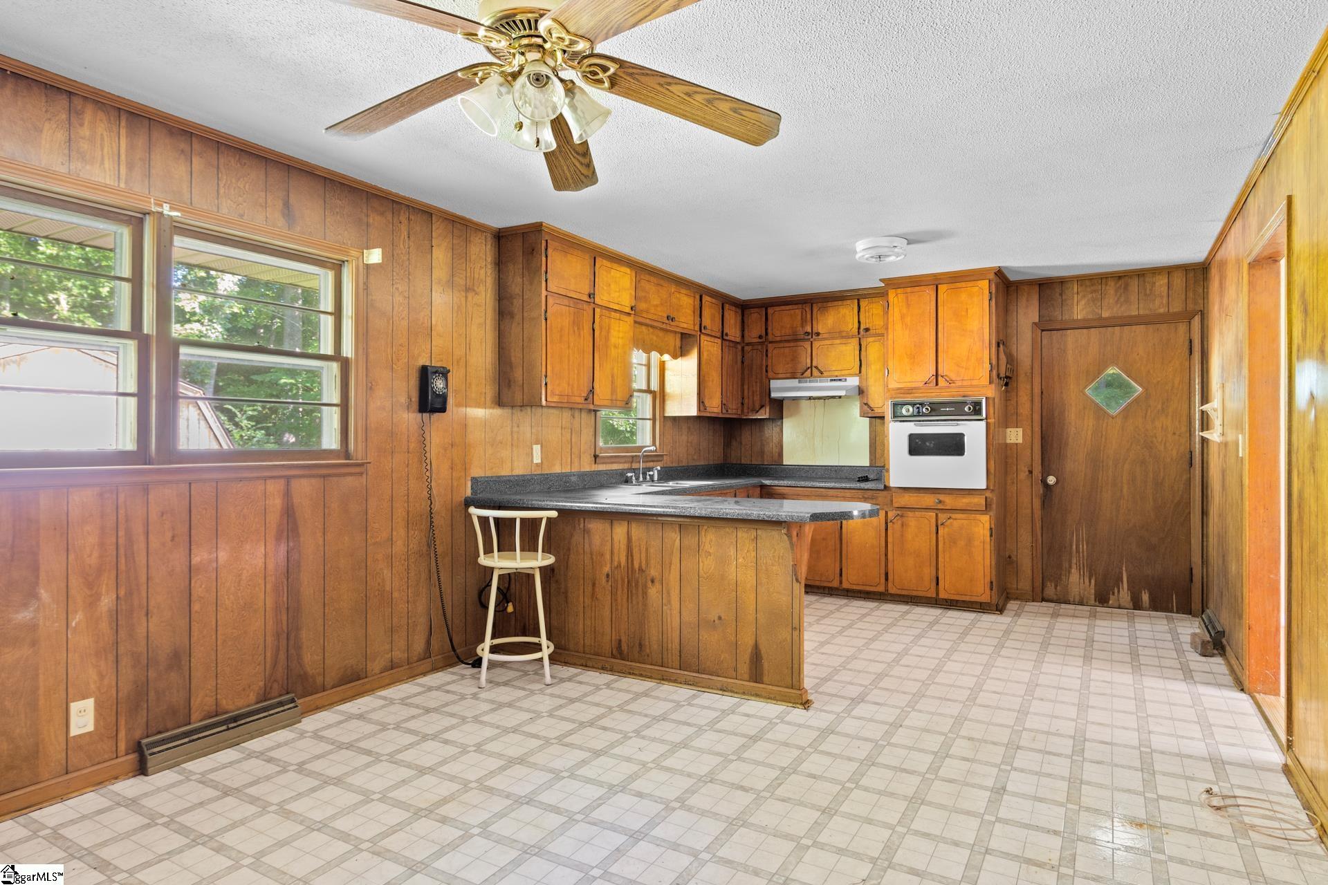 3190 Apple Orchard Road Clinton, SC 29325 - Photo 6 of 34