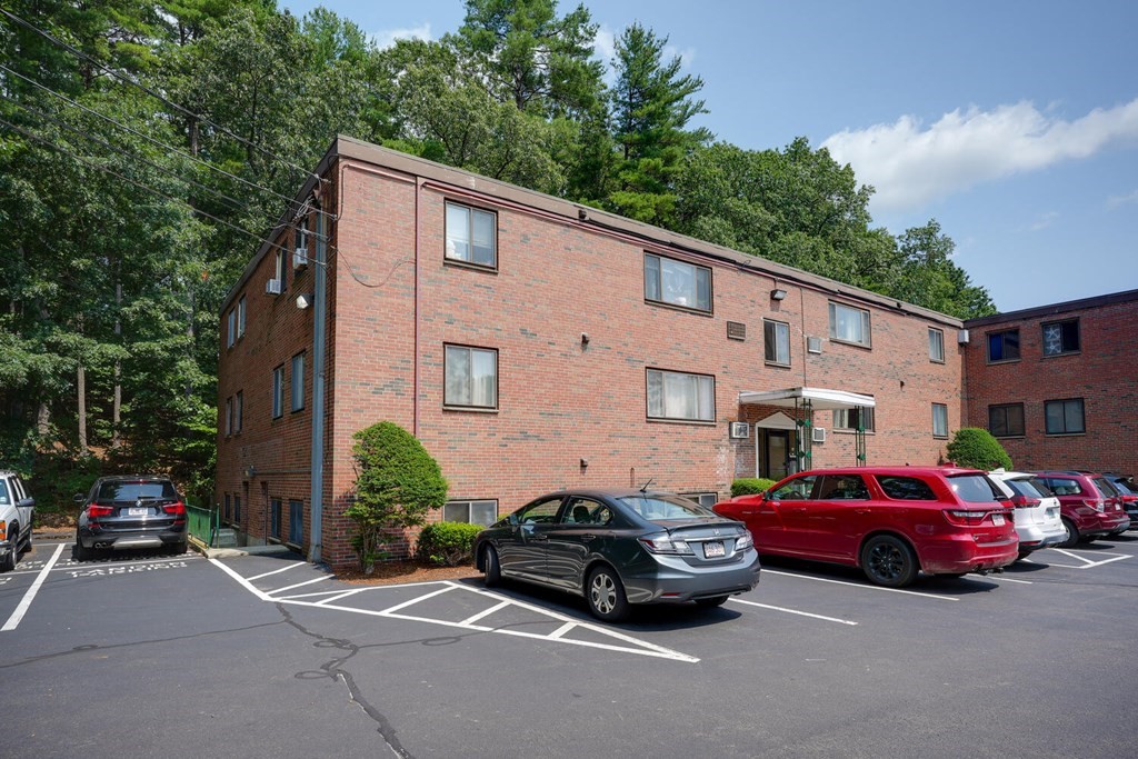77 Nicholas Road, Unit B Framingham, MA 01701 - Photo 20 of 21 Gallery Image 20
