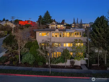 $3,499,000 | 7 10th Avenue, Kirkland, WA 98033