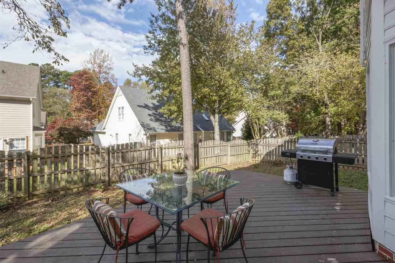 12305 Hartwick Court Raleigh, NC 27613 - Photo 21 of 30 Deck