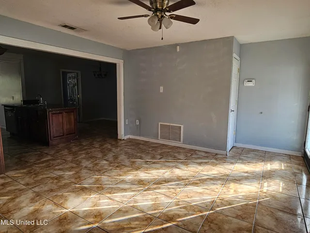 $177,000 | 3710 Lincolnshire Street, Pascagoula, MS 39581