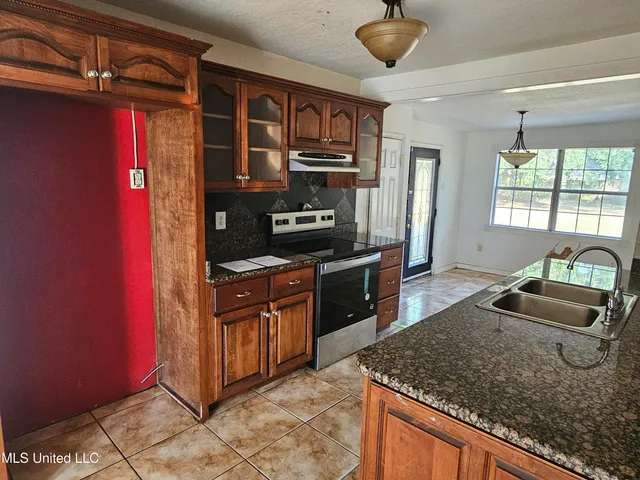 $177,000 | 3710 Lincolnshire Street, Pascagoula, MS 39581