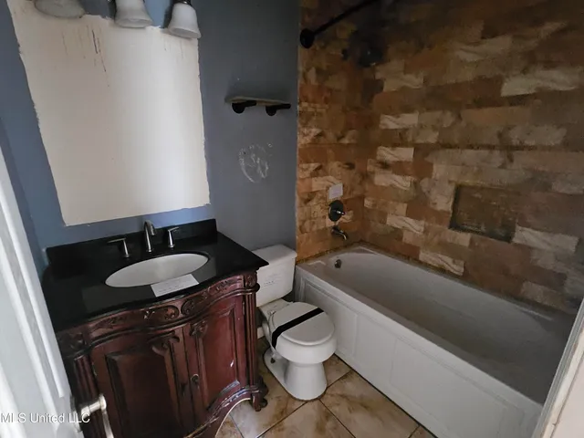 $177,000 | 3710 Lincolnshire Street, Pascagoula, MS 39581