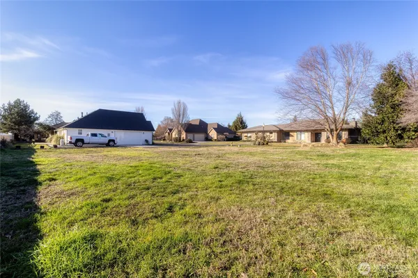 $239,000 | 118 Country Ct Place, Walla Walla, WA 99362
