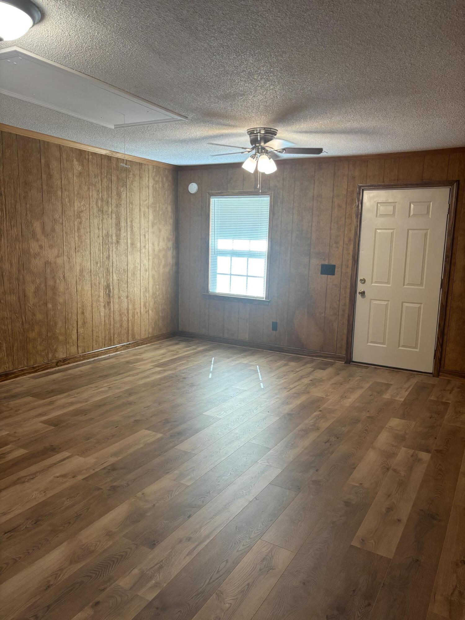 855 Whatley Street Sumter, SC 29154 - Photo 27 of 77 IMG_9845