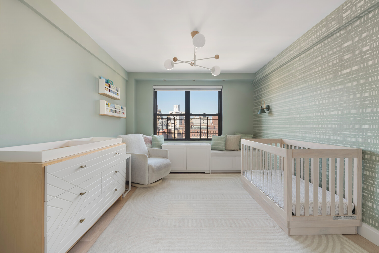 196 East 75th Street, Unit 16E Manhattan, NY 10021 - Photo 11 of 13 a spacious bedroom with a bed and a window