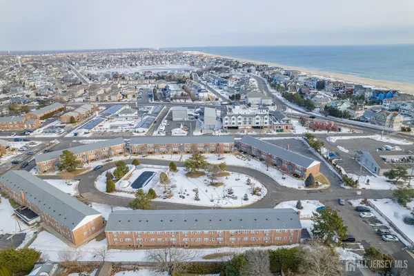 $459,000 | 310 Maryland Avenue, Unit 32A, Point Pleasant Beach, NJ 08742