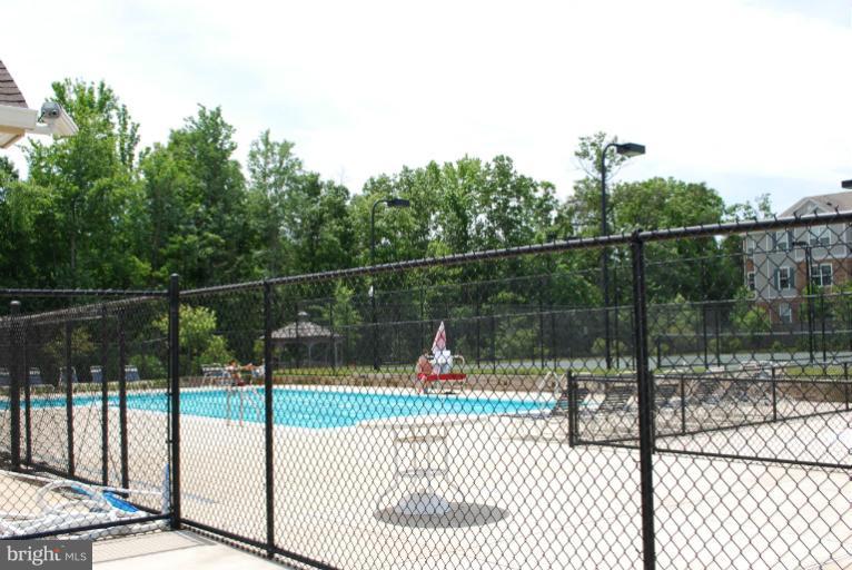 2575 Blue Water Boulevard Odenton, MD 21113 - Photo 22 of 30 Pool