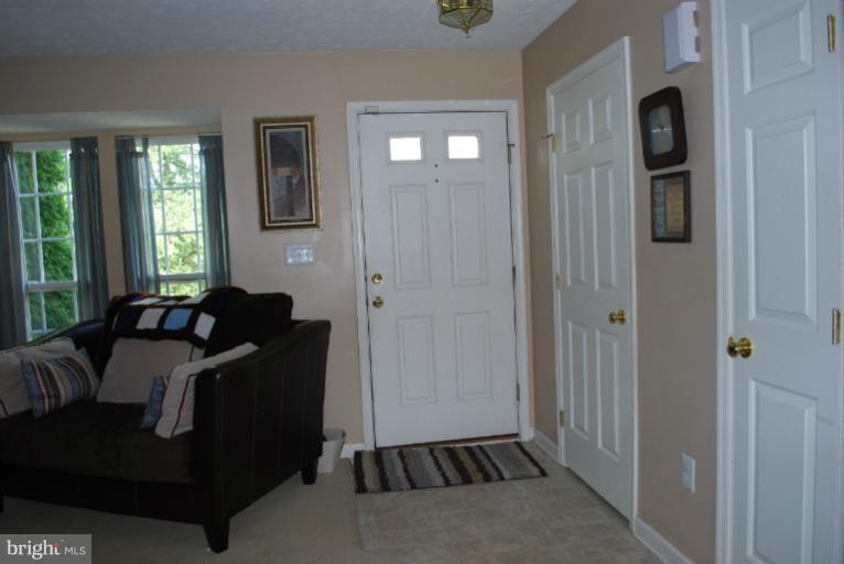 2575 Blue Water Boulevard Odenton, MD 21113 - Photo 9 of 30 Foyer