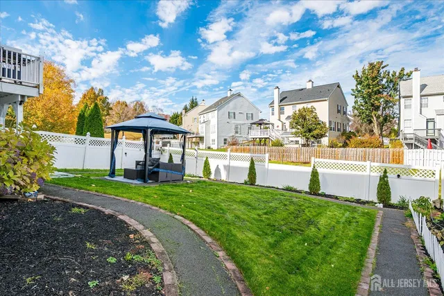 $925,000 | 6 Oxford Court, Kendall Park, NJ 08824