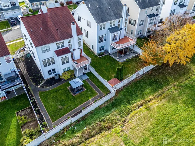 $925,000 | 6 Oxford Court, Kendall Park, NJ 08824