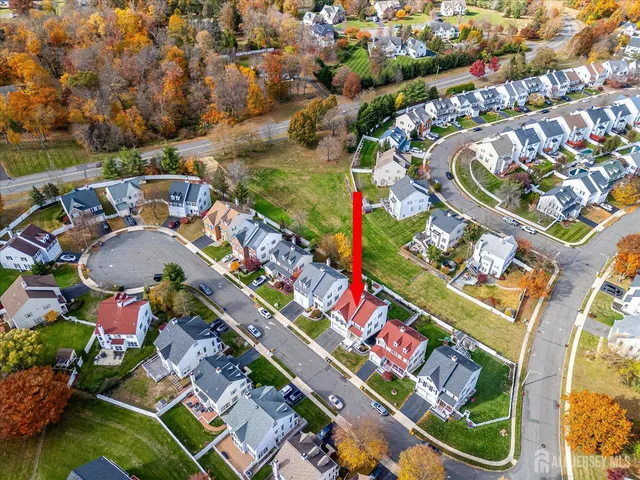 $925,000 | 6 Oxford Court, Kendall Park, NJ 08824