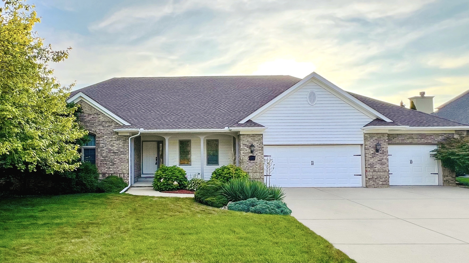 2208 Foxtail Road Bloomington, IL 61704 - Photo 1 of 1 Gallery Image 1