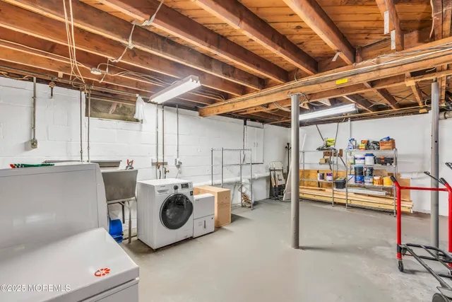 $3,250 | 2 Schiverea Avenue, Freehold, NJ 07728