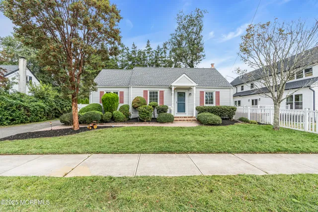 $3,250 | 2 Schiverea Avenue, Freehold, NJ 07728