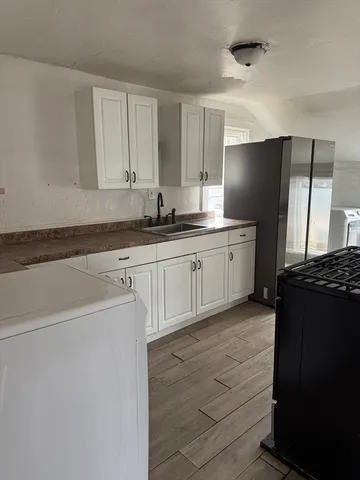 $2,950 | 967 Bedford Street, Unit 967, Abington, MA 02351