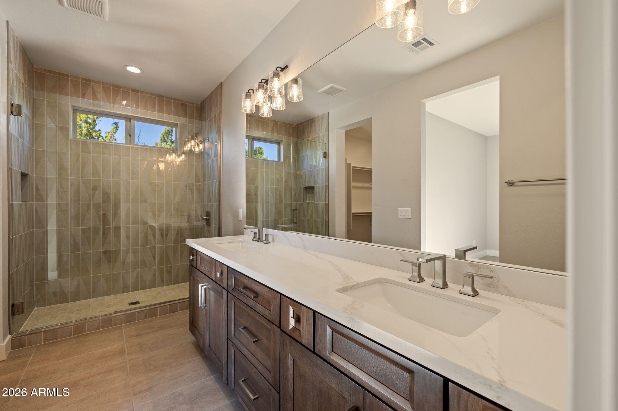 16969 East Bobwhite Way Rio Verde, AZ 85263 - Photo 15 of 35 094-Primary Bathroom