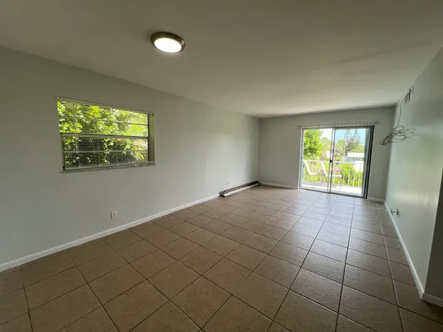 $1,795 | 1887 Juno Road, Unit 1, North Palm Beach, FL 33408