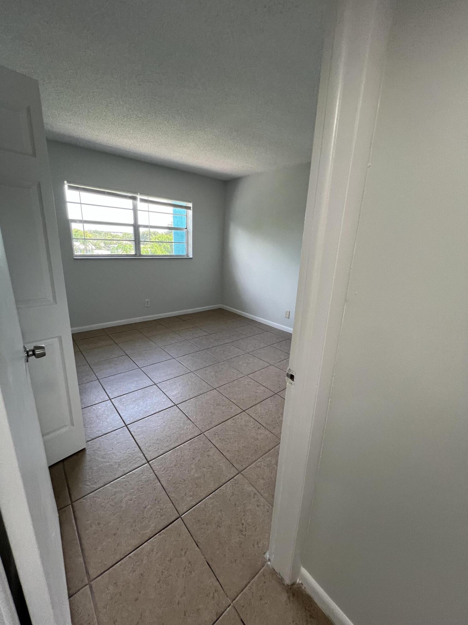 1887 Juno Road, Unit 1 North Palm Beach, FL 33408 - Photo 16 of 27 IMG_7409